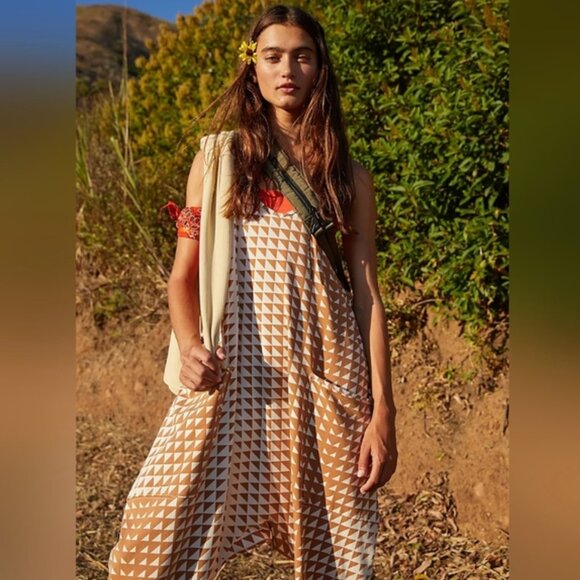 Free People Hot Shot Printed Onesie In Transition Canvas - Picture 5 of 11